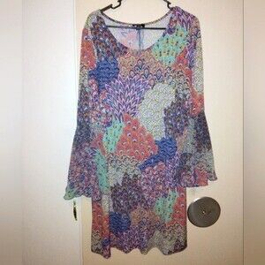 MSK Women dress bell flare sleeve with slit‎ colorful  graphics size 2X